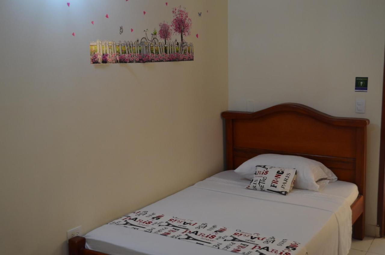 Hotel Plaza Cucuta Center Zewnętrze zdjęcie
