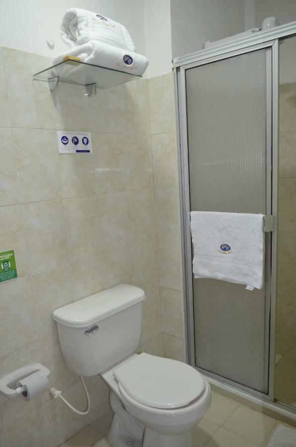 Hotel Plaza Cucuta Center Zewnętrze zdjęcie